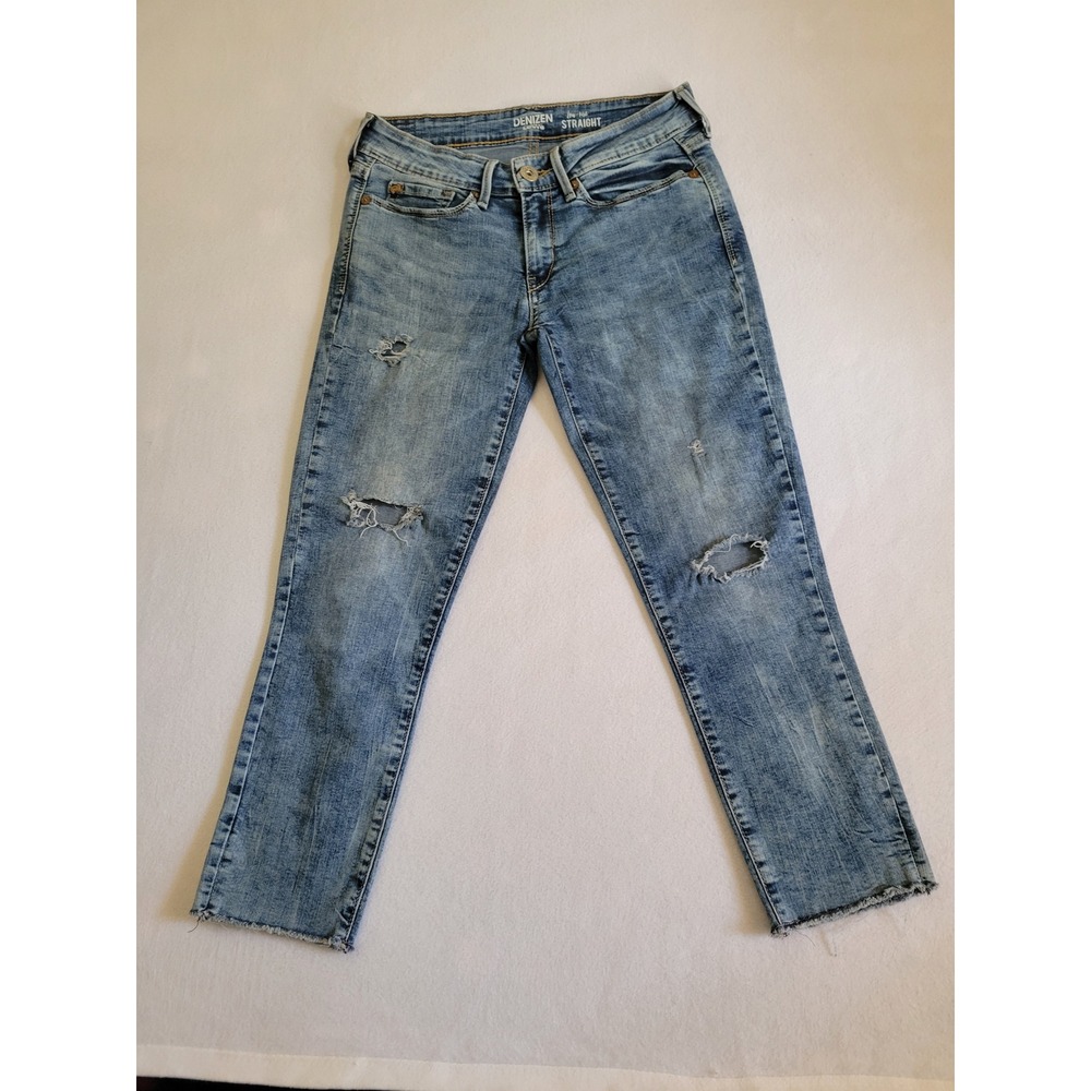 Denizen from Levi's Low Rise Straight Leg Distressed‎ Raw Hem Womans Jeans 28 in